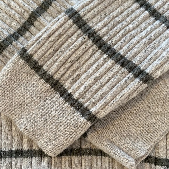 Madewell Beige and Gray Ribbed Knit Sweater - Picture 9 of 10